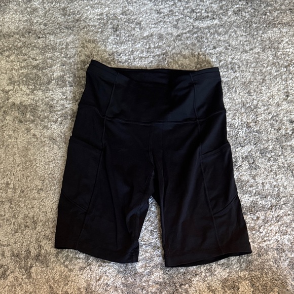 lululemon athletica Black Run Shorts - Picture 1 of 4